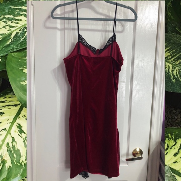 NWOT SHEIN velvet lace dress - Picture 6 of 9